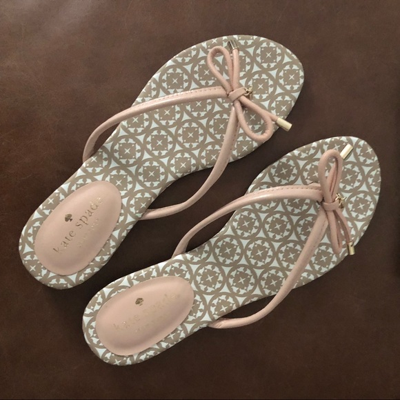kate spade Shoes - NWOT Kate Spade Mistic Bow Pink Flip Flops